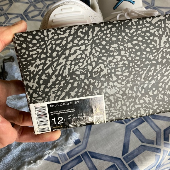 Air Jordan 3 UNC new in box size 12 buyer chooses and pays for shipping/insuranc - Picture 8 of 8
